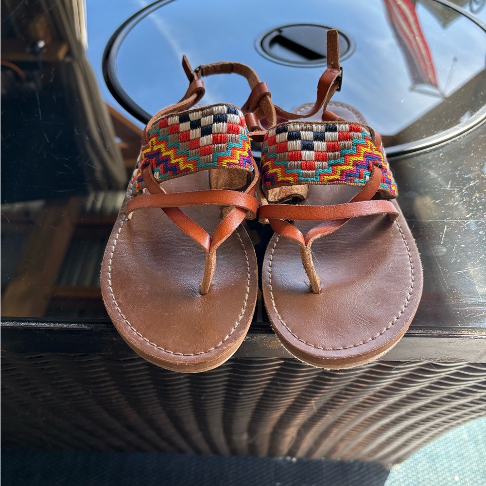 Mossimo Supply Co. women Sandals with Multicolor Woven Design